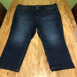 Torrid Denim Stretch Super Soft Crop Jegging Blue Jeans Womens 44x23.5 Size 26